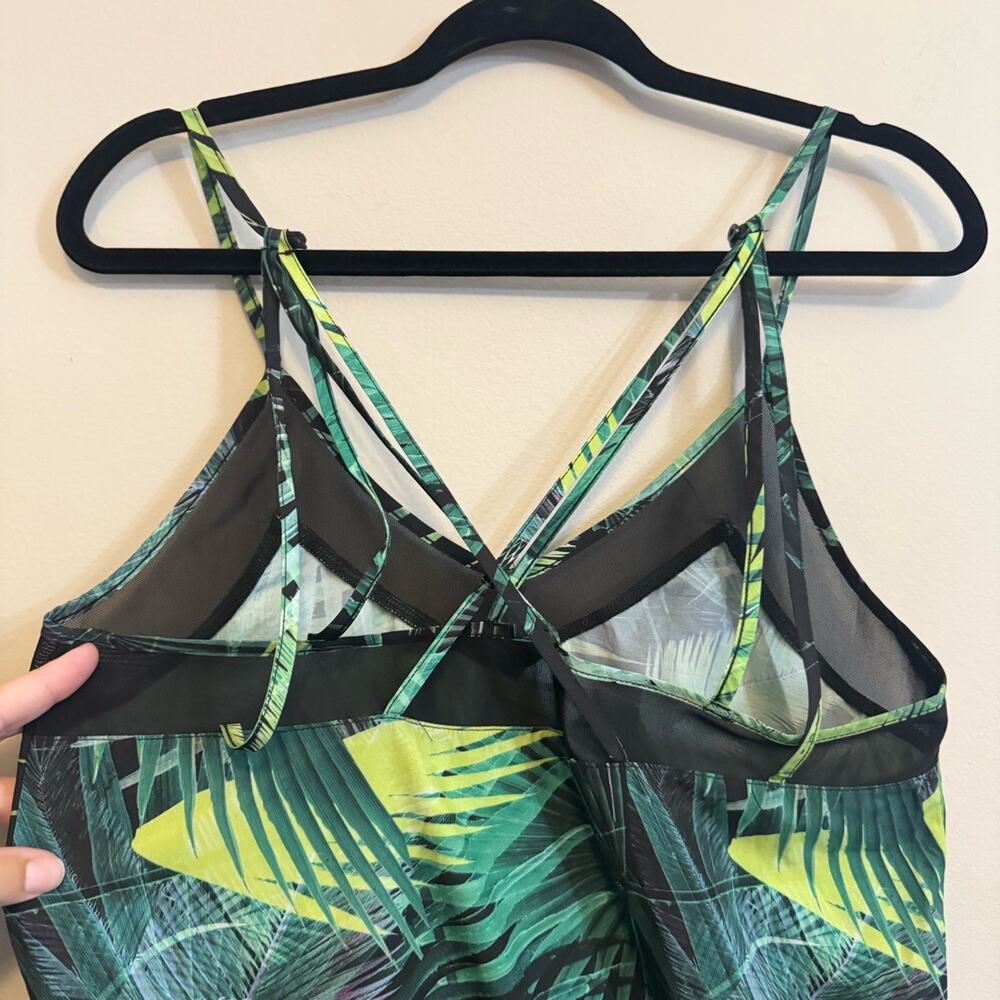 Fabletics Dash Romper Green Medium - image 3